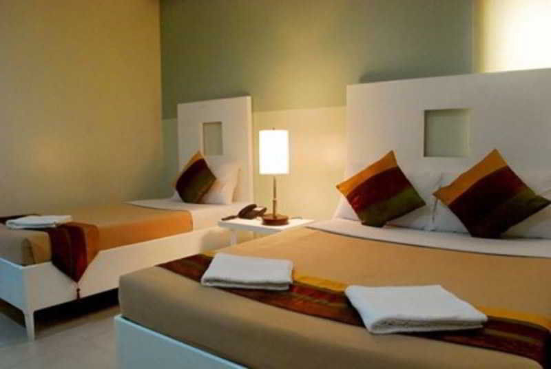 Empire Suites Hotel Puerto Princesa Luaran gambar
